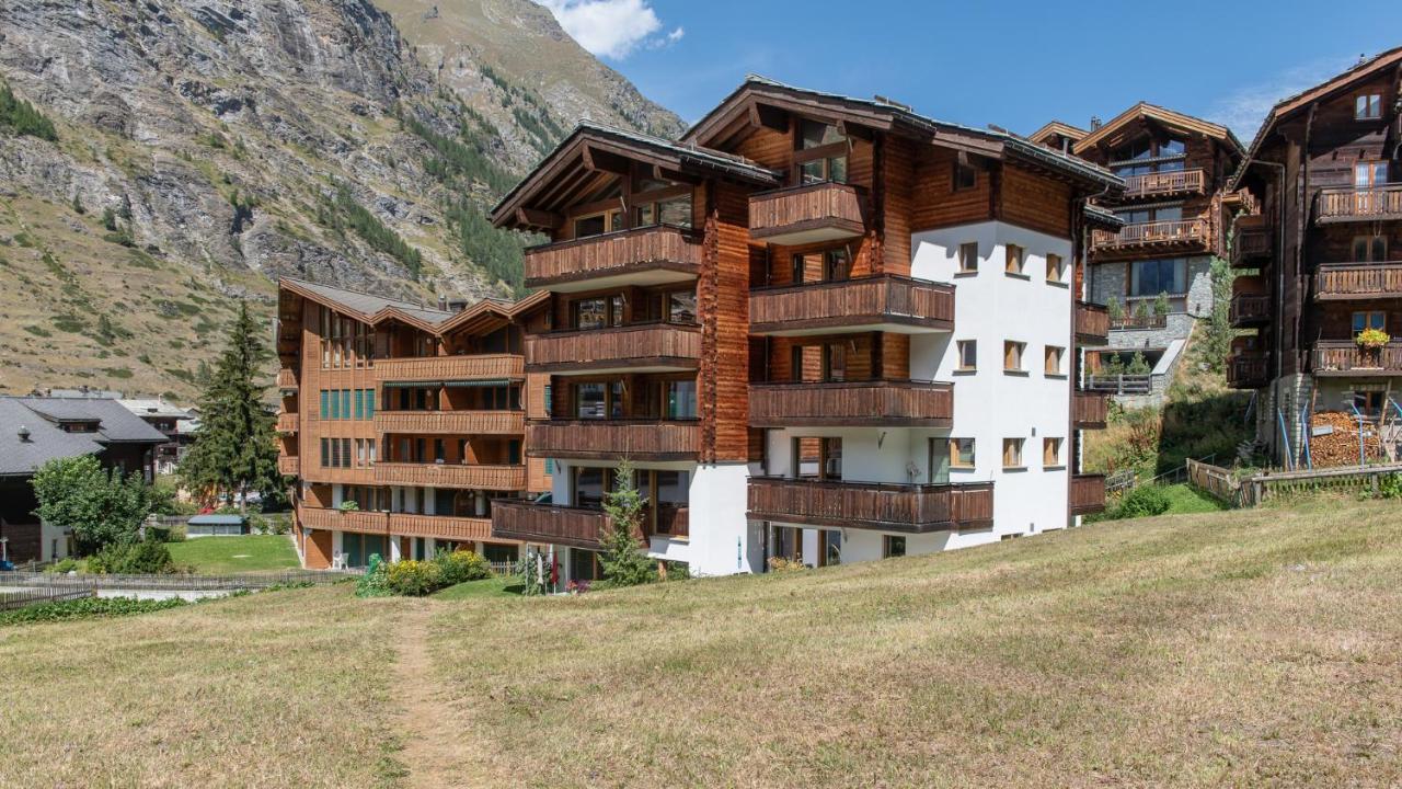 Chez Nous Zermatt Apartment Exterior foto