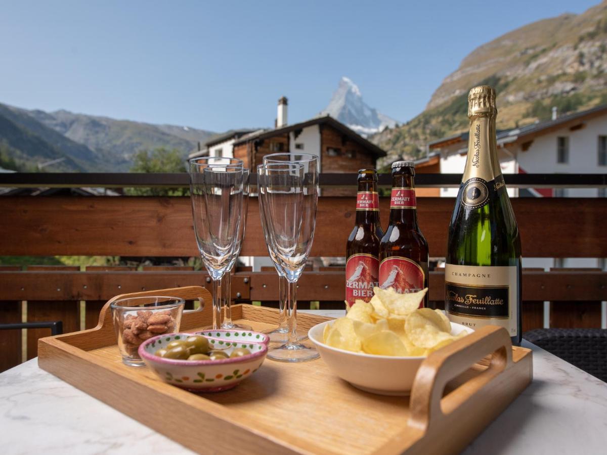 Chez Nous Zermatt Apartment Exterior foto